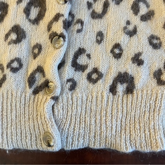 SNIDEL Leopard Print Button Down Back Sweater Size F One Size Fits Most Mohair - Picture 6 of 9
